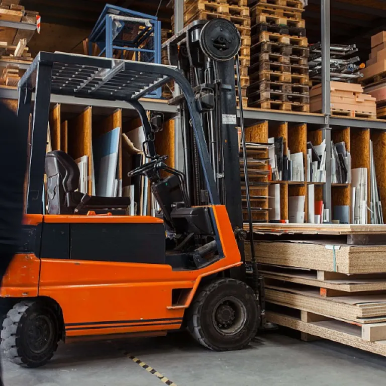 Maîtriser l’entreposage et le stockage pour une logistique d’import export performante