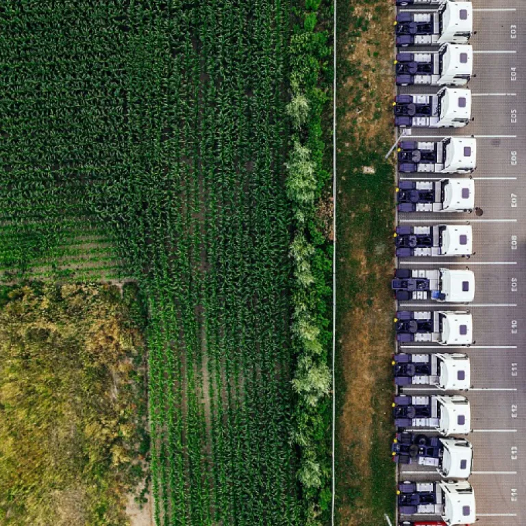 Tout savoir sur l’importation et l’exportation de pistons pour moteur